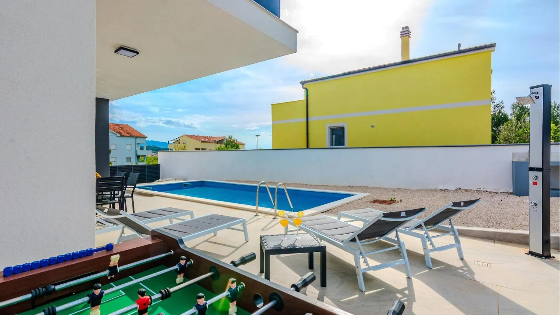 Beautiful Home In Posedarje With Kitchen 0*,