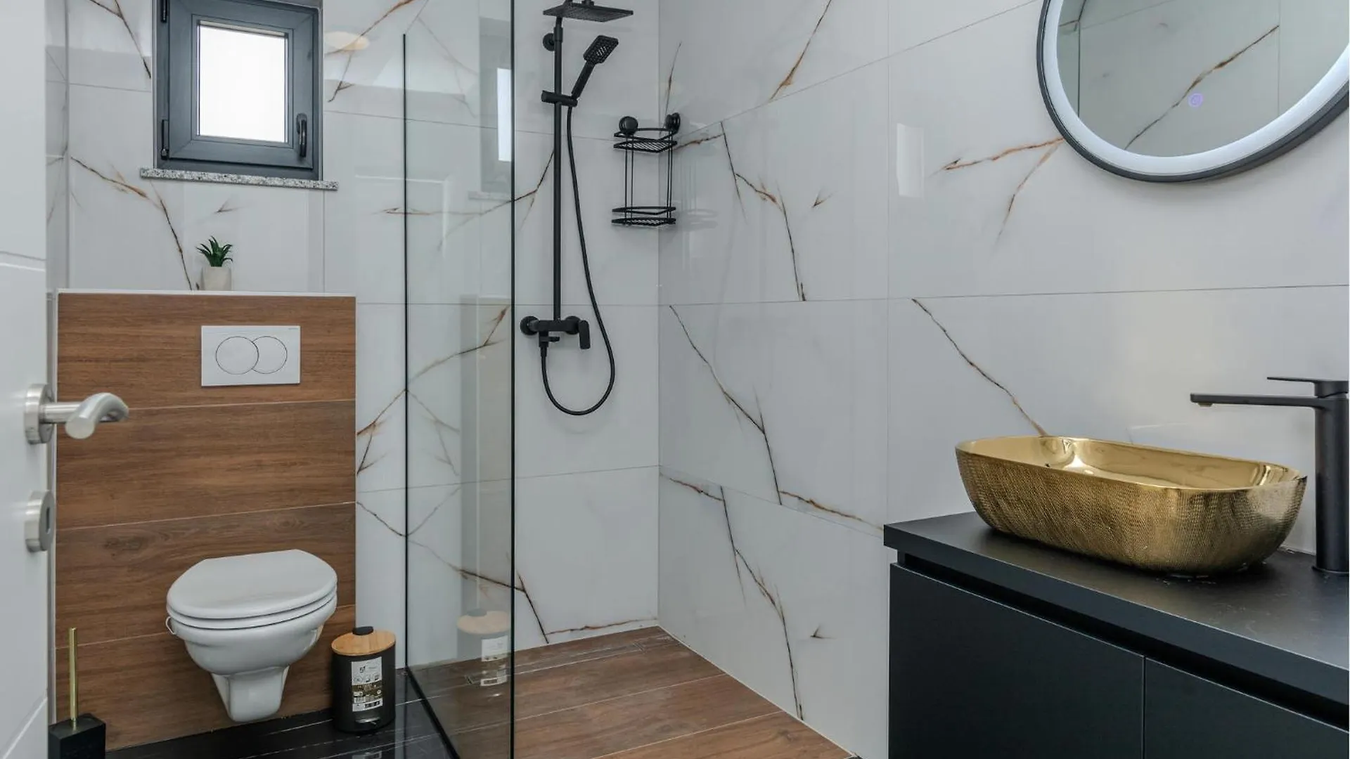 Beautiful Home In Posedarje With Kitchen Vakantiehuis